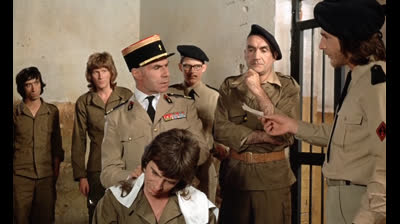 Les Bidasses en folie. vf ¹