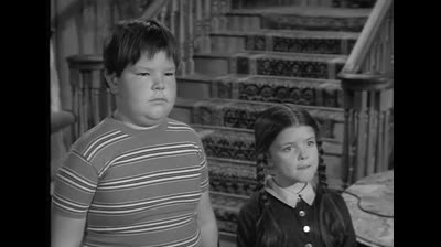 la famiglia addams 2x25