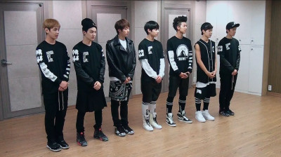 (VOSTFR) BTS Monuments: Beyond The Star - Episode 1